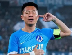 官方通报，大连英博门将隋维杰因违规行为被停赛4场，罚款4万