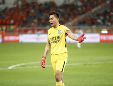 官方宣布，原梅州客家门将程月磊正式加盟深圳青年人，新赛季新征程即将开启