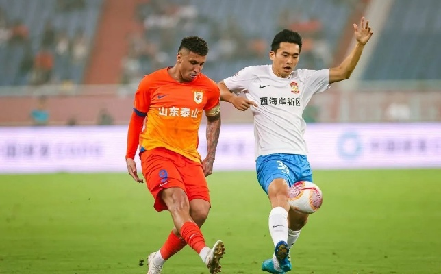 津媒,海港未处最佳状态,泰山稳定确保战术执行,关键战或将迎来转折