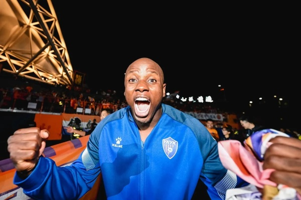 重返大连!官方宣布,37岁穆谢奎加盟中甲球队大连鲲城